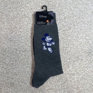 New Disney Mickey Mouse Adult Crew Socks Gray Size 6-12 NWT